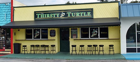 Gulf Gate's Thirsty Turtle Pub