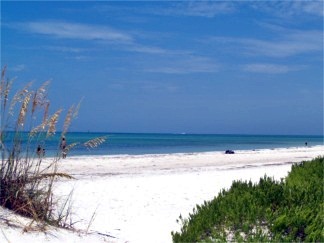  Lido  Key Beach  in Sarasota Florida is an easy to reach 