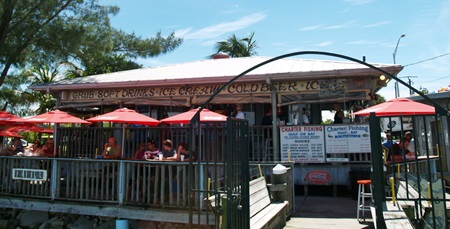 New Pass Grill in Sarasota on City Island near Mote Aquarium